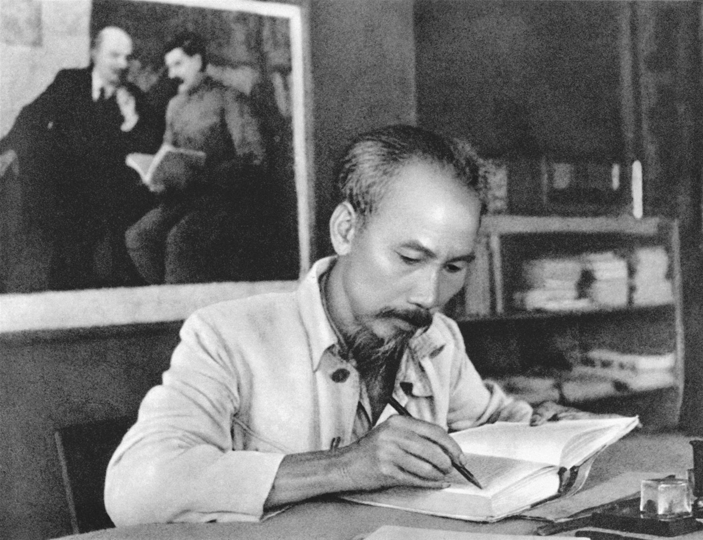 Late President Ho Chi Minh’s legacy inherited, promoted by generations